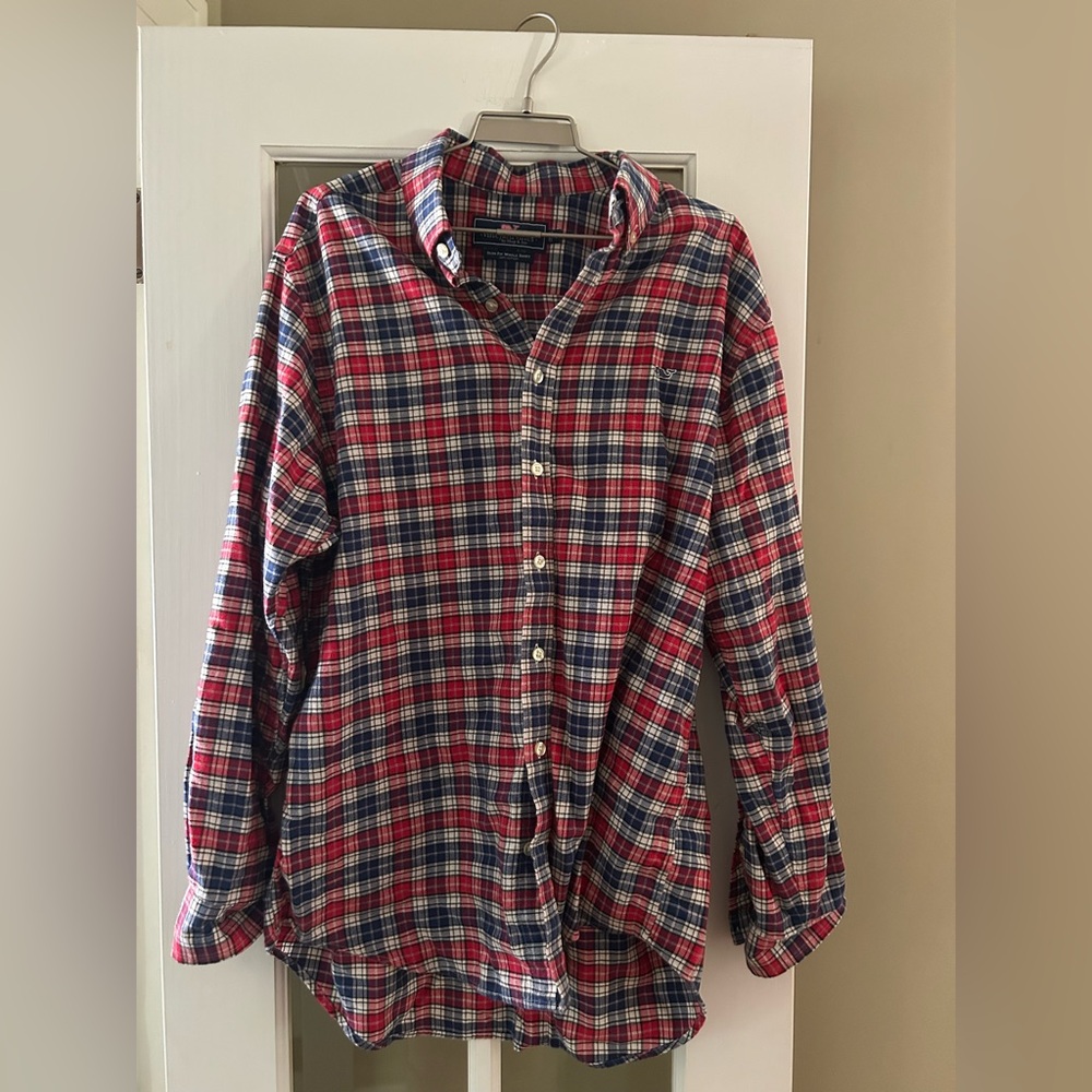 Men’s Vineyard Vines outlet slim flit  Whale flannel shirt. Sz. L